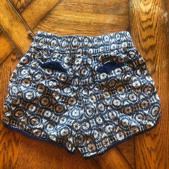 Ava Christine Blue Boho Shorts - Picture 2 of 3